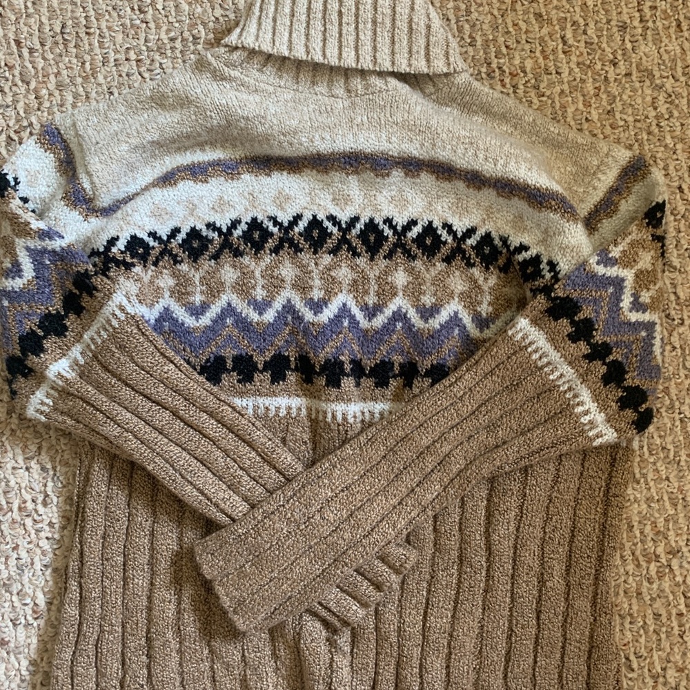 Vintage fuzzy turtleneck sweater